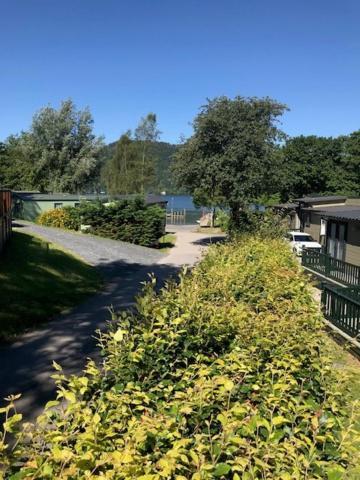 R11 Lake View, Fallbarrow Holiday Park Otel Bowness-on-Windermere Dış mekan fotoğraf